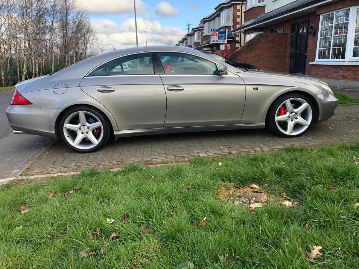 Mercedes cls 55 amg V8 - Image 1