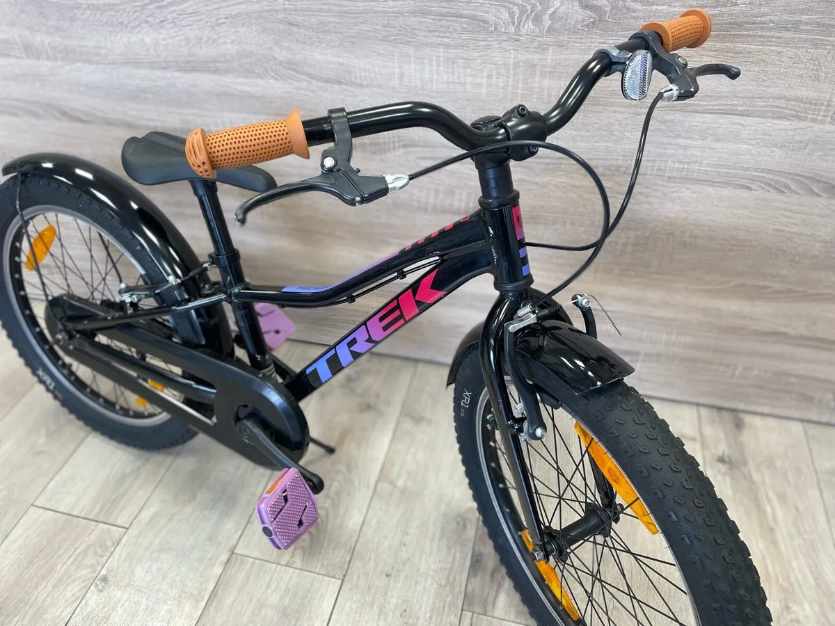 Trek precaliber mountain bike (like new) - Image 2
