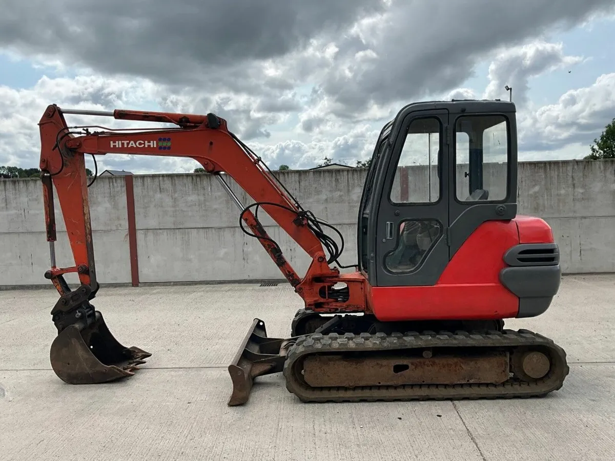 AIRMAN AX40-2 4 TON MINI DIGGER - Image 3