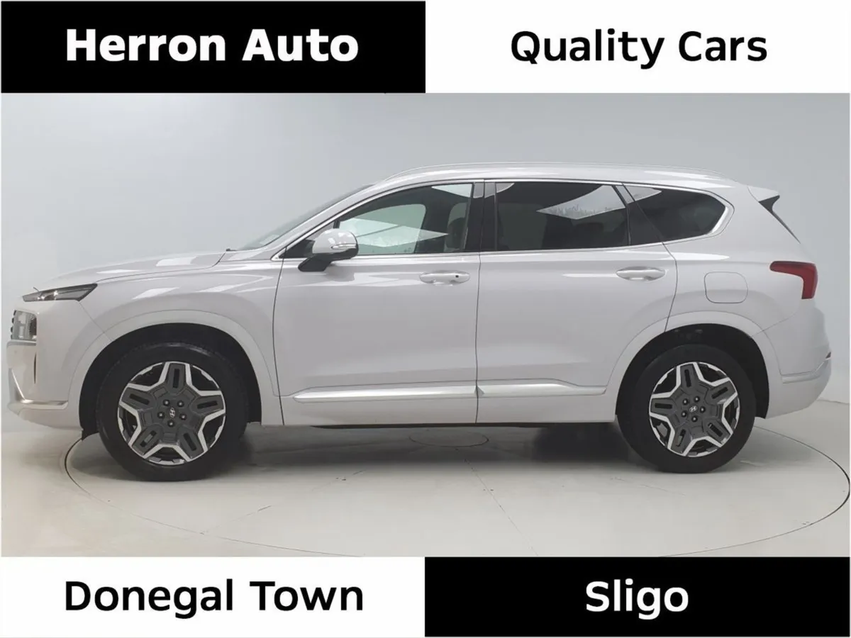 Hyundai Santa Fe Executive 1.6t Phev Auto 4X4 - Image 3
