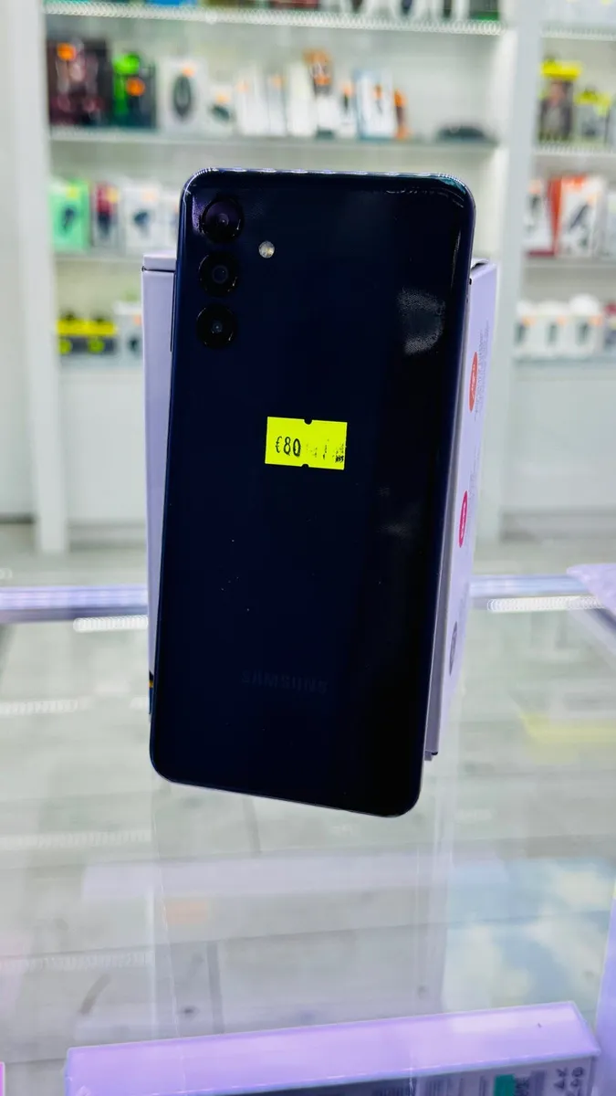 Samsung A04s (32GB / 3GB Ram)