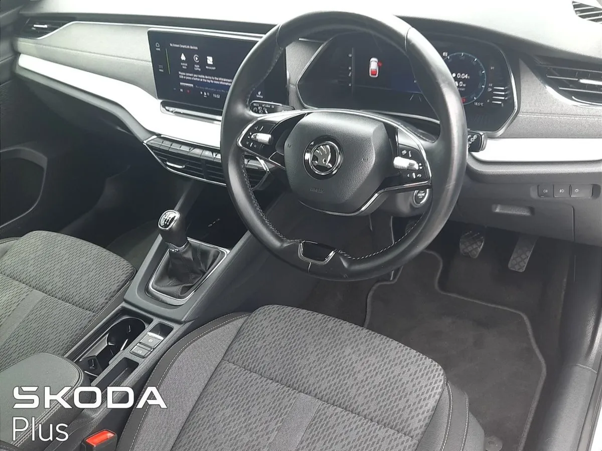 Skoda Octavia  style Model  2.0tdi 115HP - Image 4