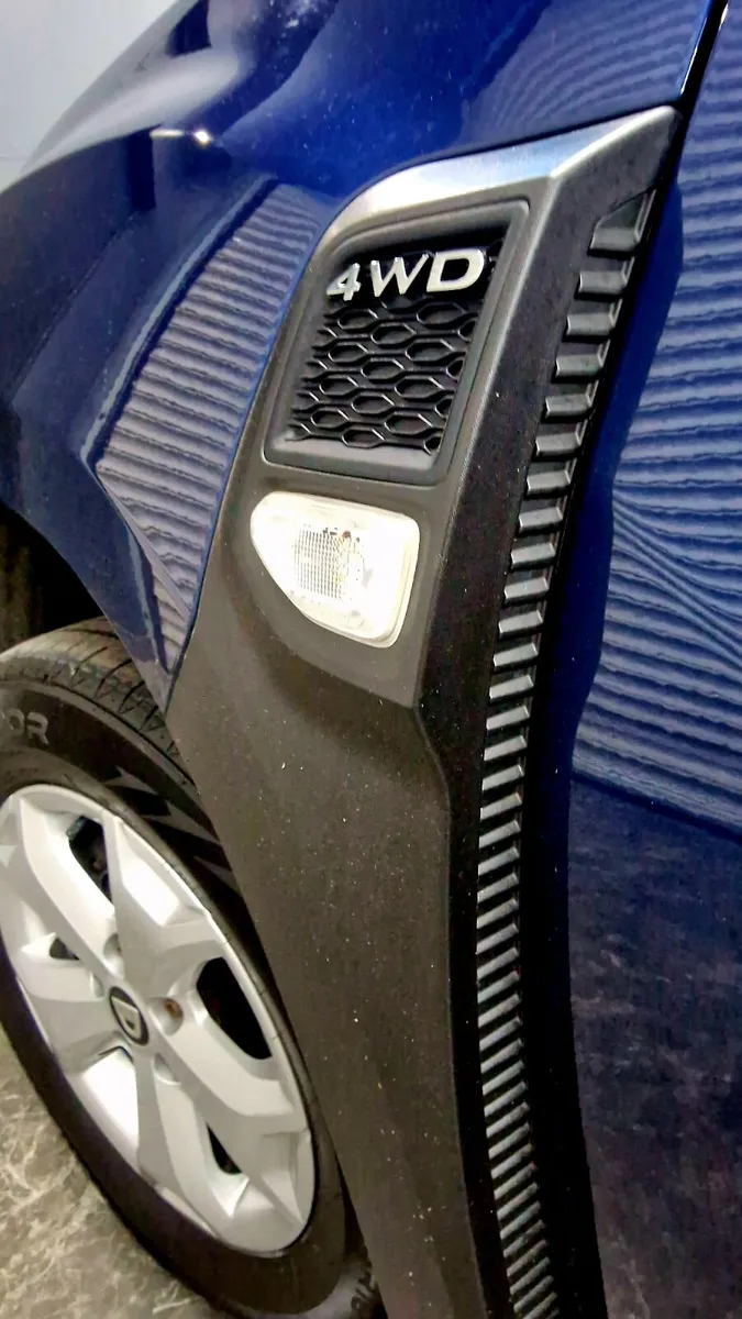 DACIA DUSTER 2020 4 WHEEL DRIVE - Image 2