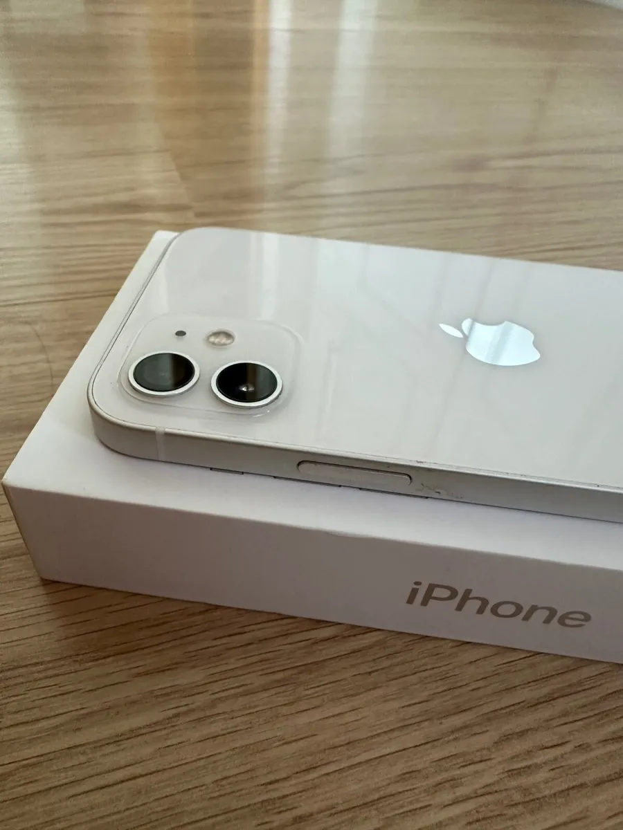 Phone - Image 4