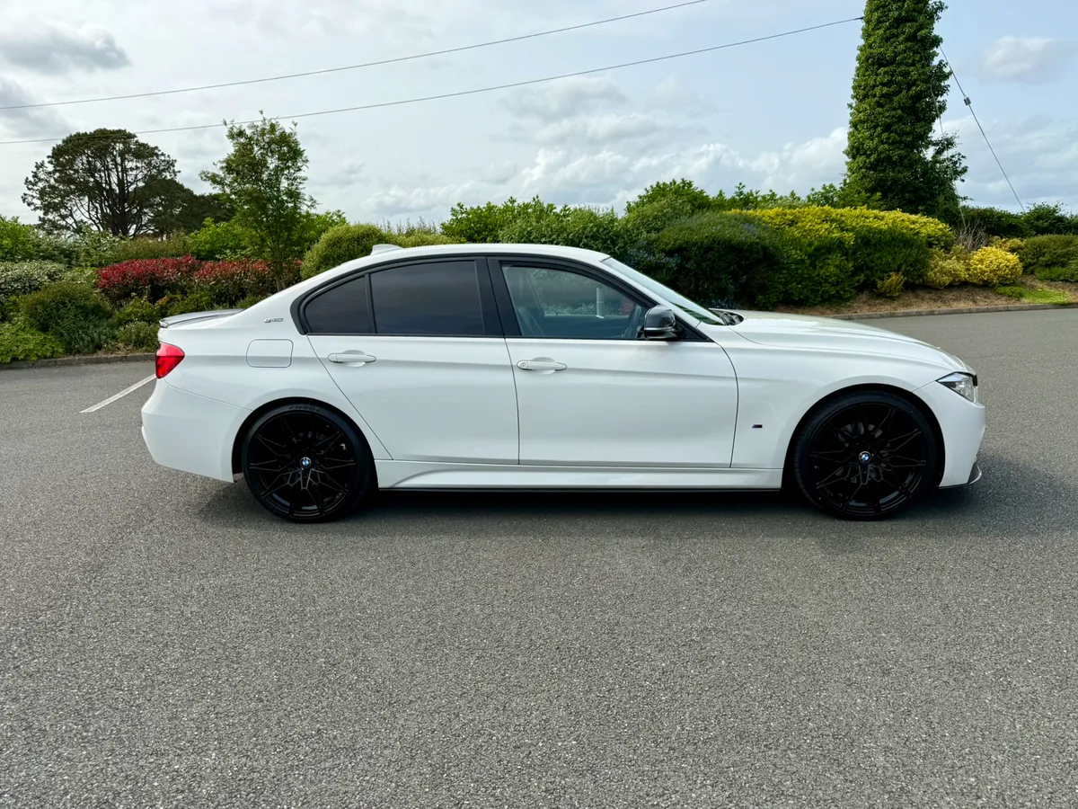 2017 BMW 330E M Sport Auto - Image 2