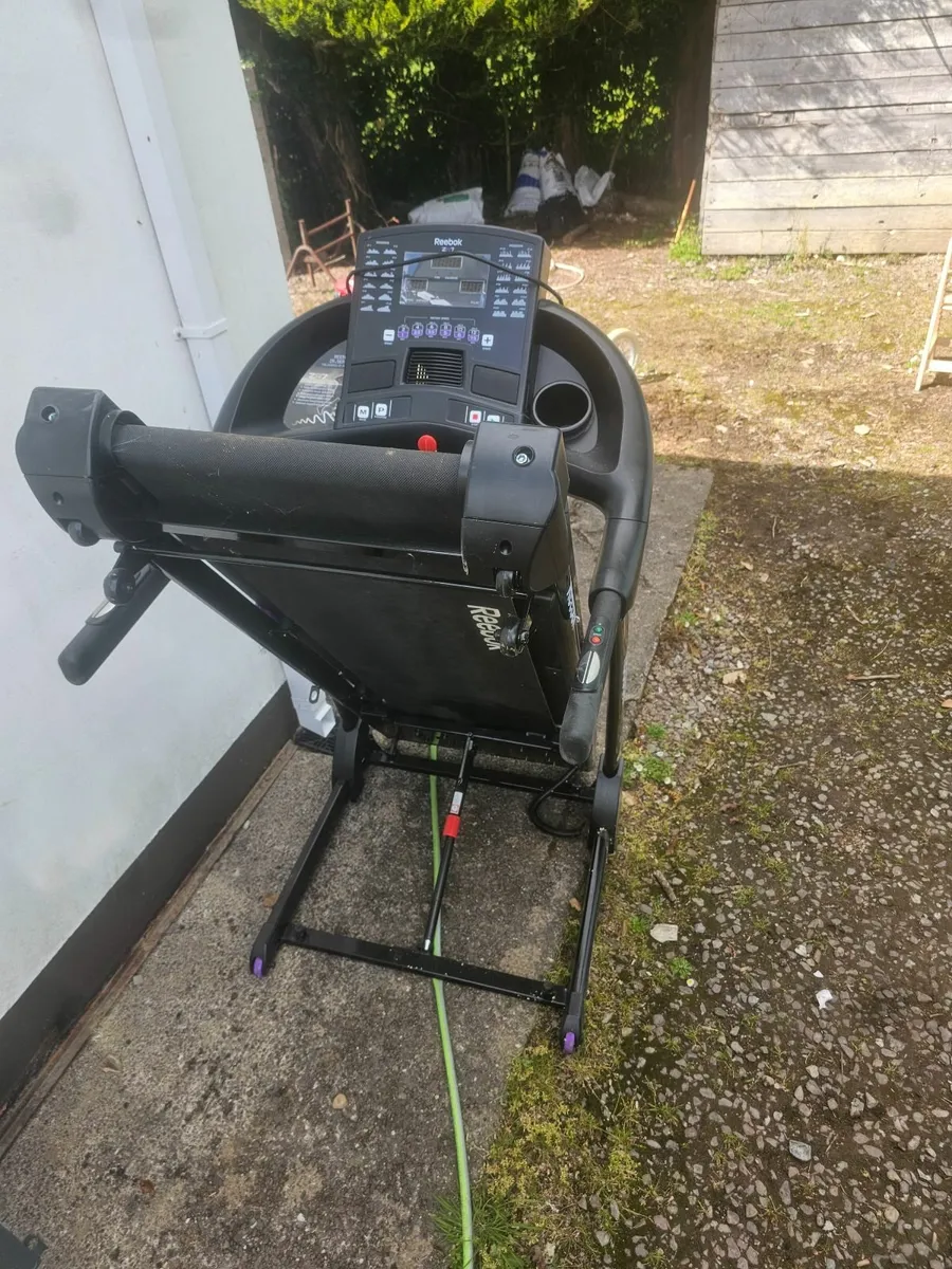 Treadmill - Image 1