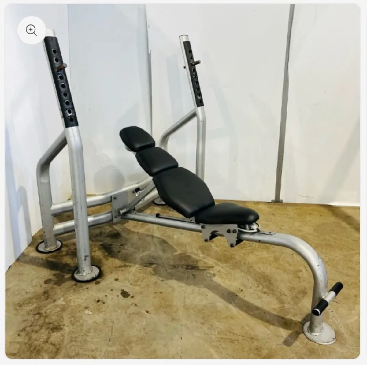 Precor bench press