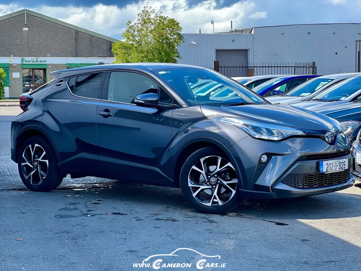 TOYOTA CHR SPORT WITH ONLY 60000km IRISH CAR - Image 4