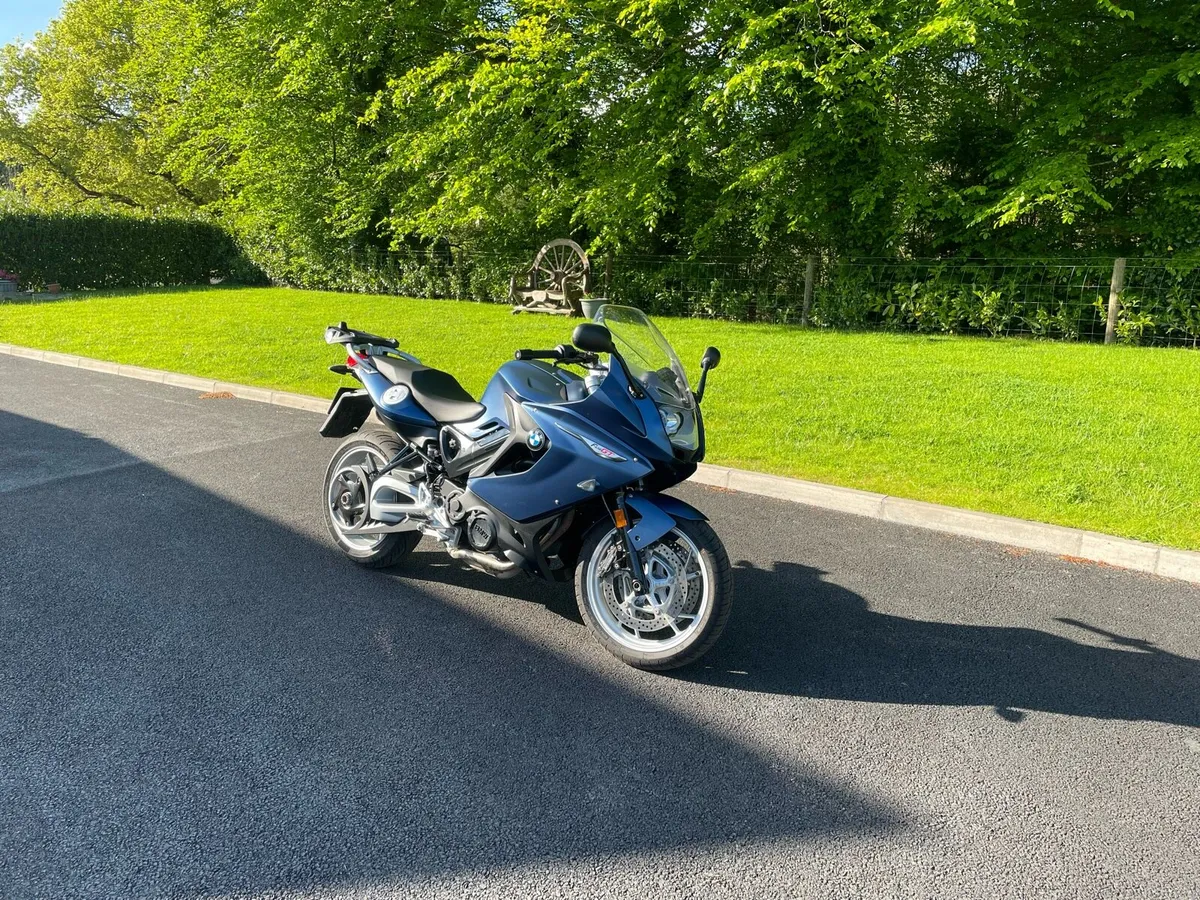 Motorcycle - Image 2