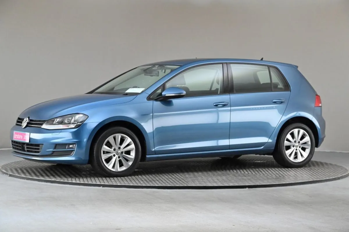 Volkswagen Golf 1.2 TSI DSG MK7 Comfortline  reve - Image 4