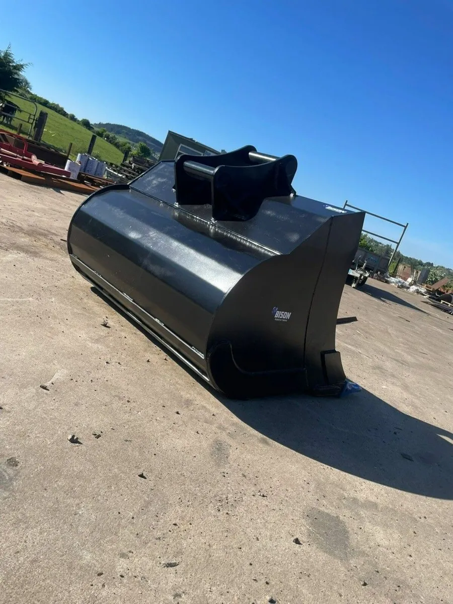 21T 60" DIGGING BUCKET - Image 2