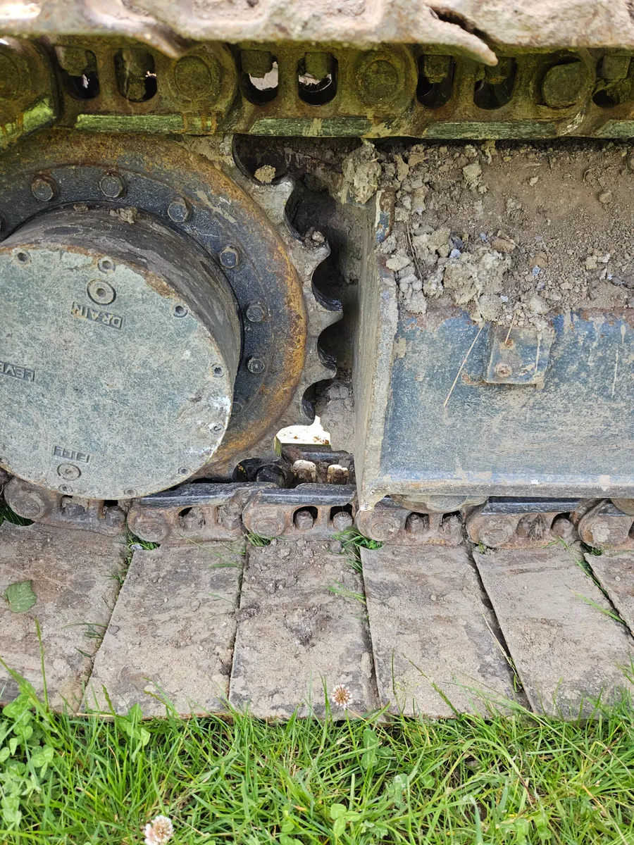2014 doosan dx140 - Image 4