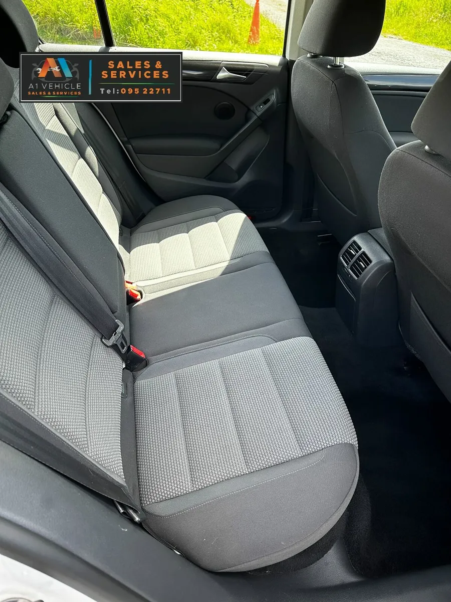 Volkswagen Golf 2012 - Image 3