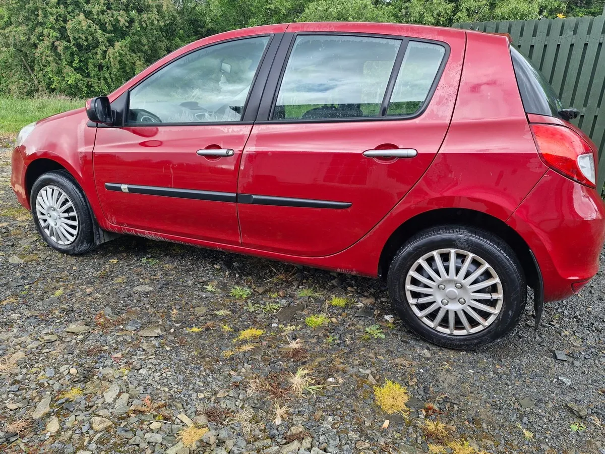 RENUALT CLIO  DIESEL . NEW NCT ,  NEW TIMINGBELT - Image 2