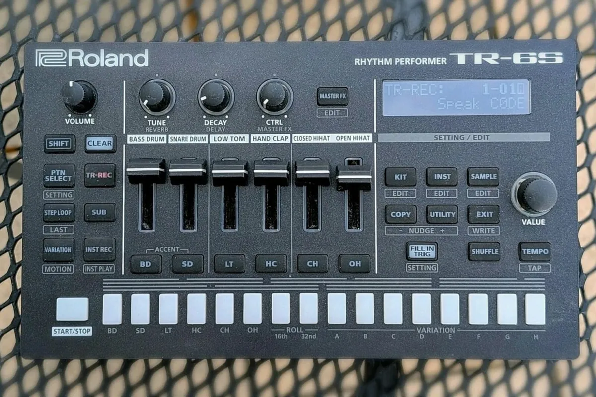 Roland Rhythm Performer TR-6S Drum Machine - Image 4