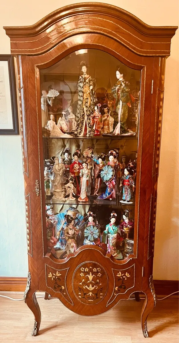 Display Cabinet - Image 2