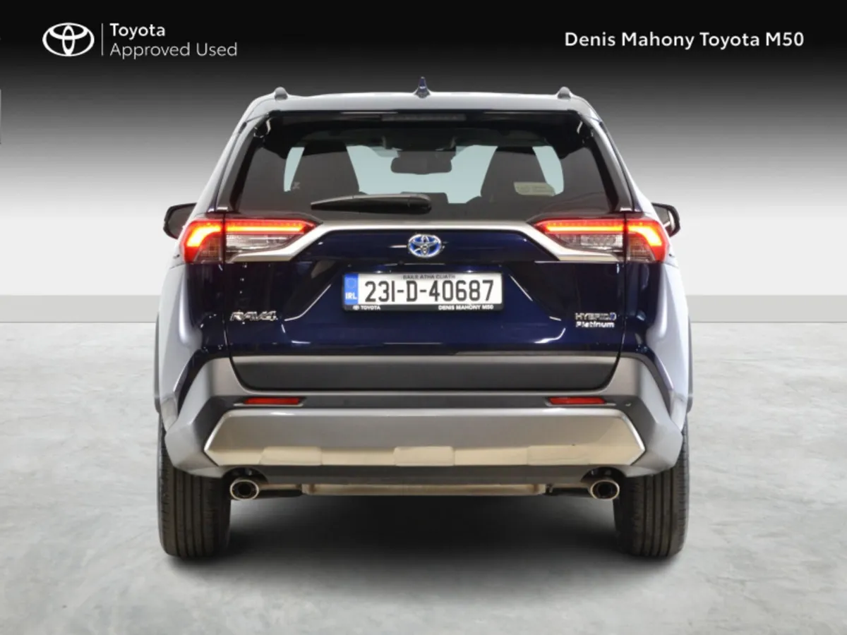Toyota RAV4 HYBRID PLATINUM FWD - Image 4