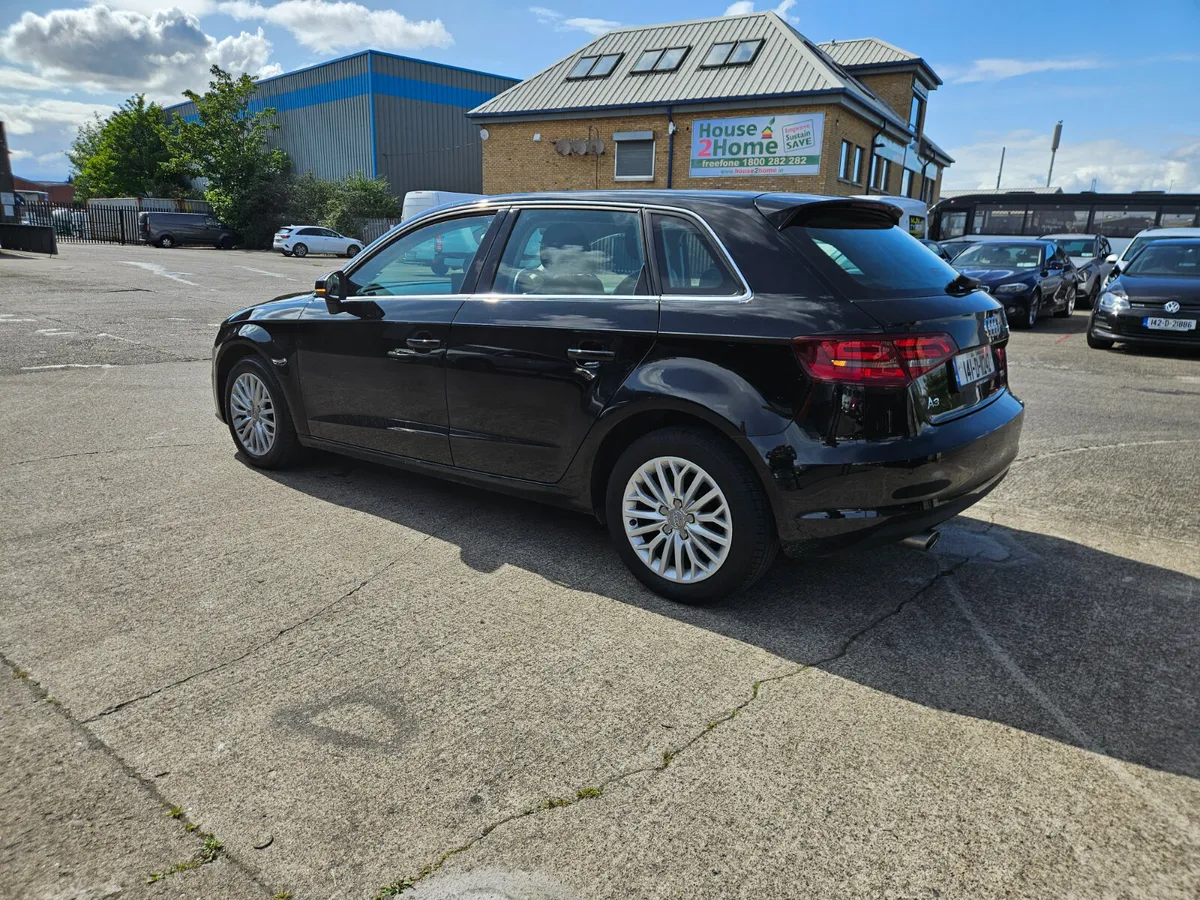 Audi A3  1.6 TDi SE SPORT - Image 3