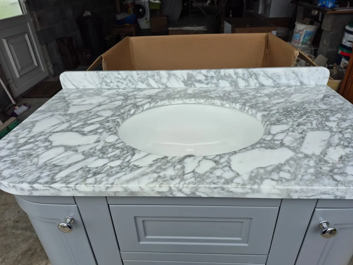 Vanity Unit - Image 4