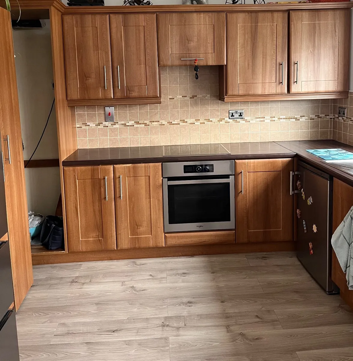 Kitchen units - Image 1