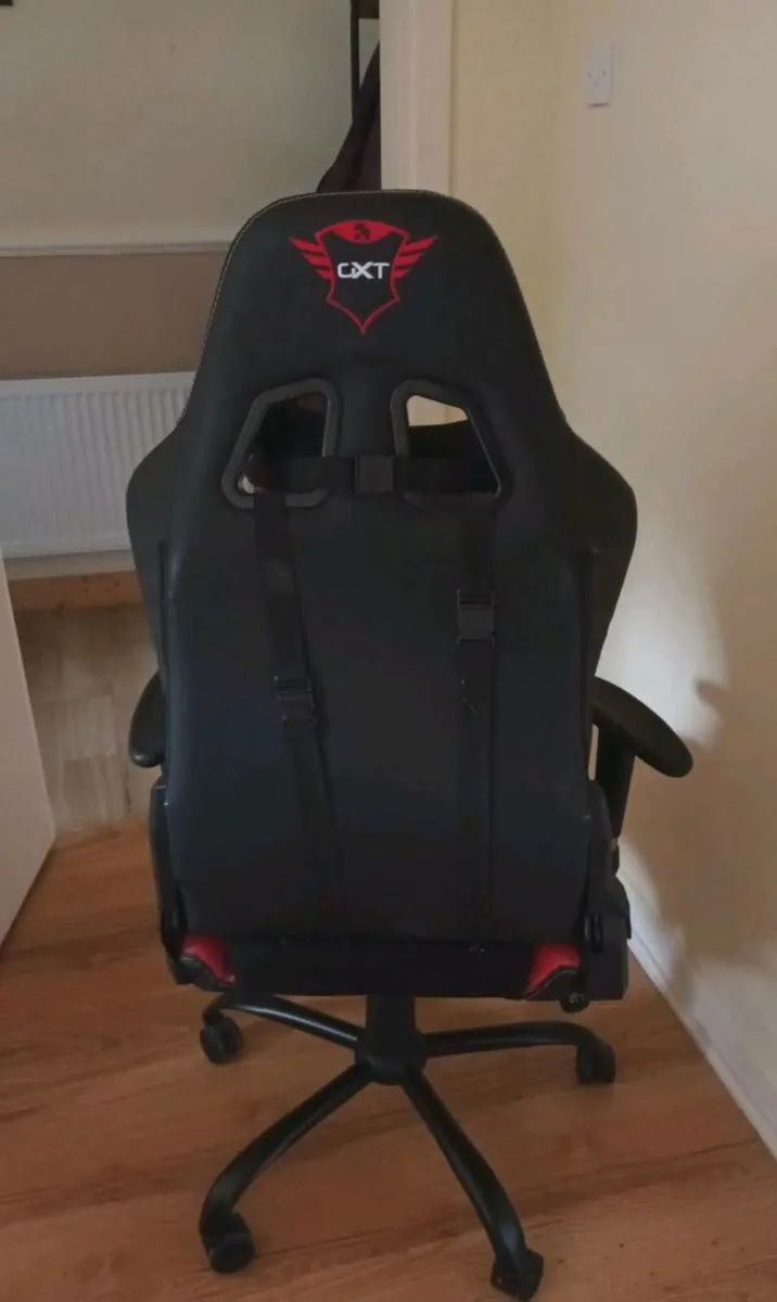 Gaming chair - Image 3