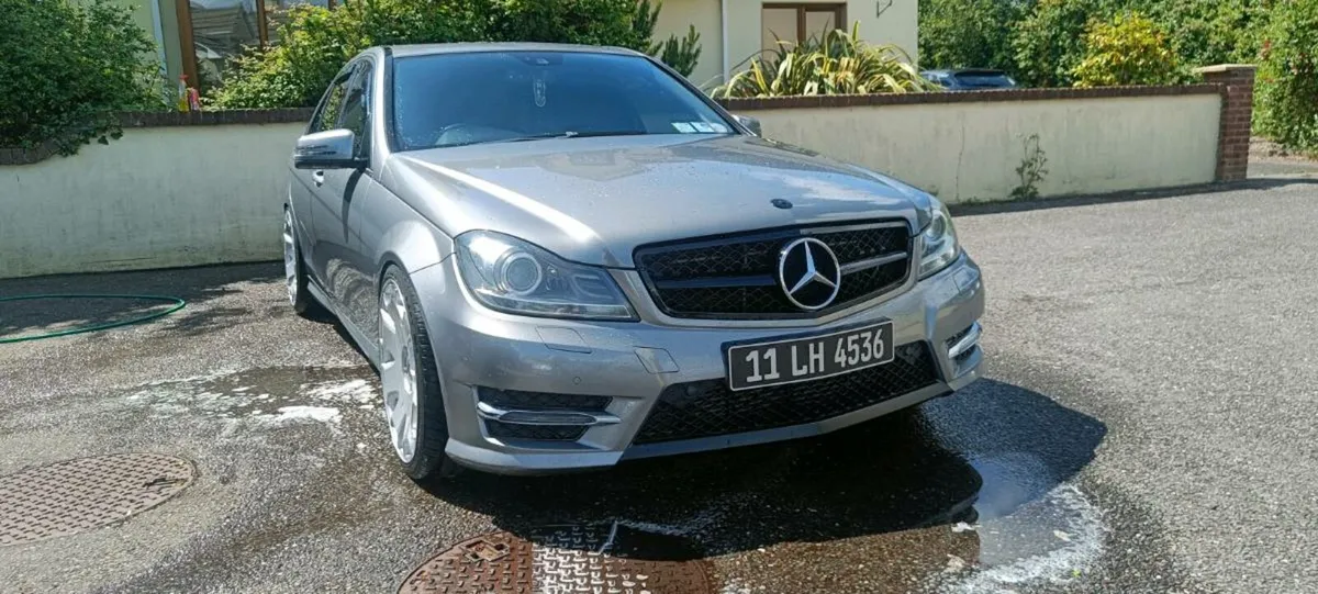Mercedes c200 w204 2011 auto - Image 2
