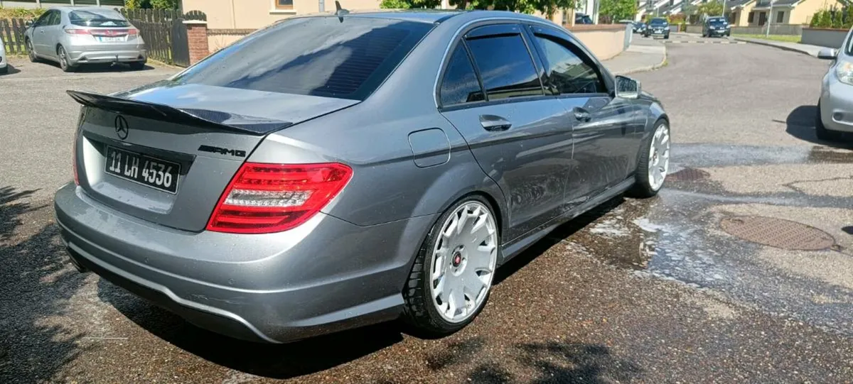 Mercedes c200 w204 2011 auto - Image 4