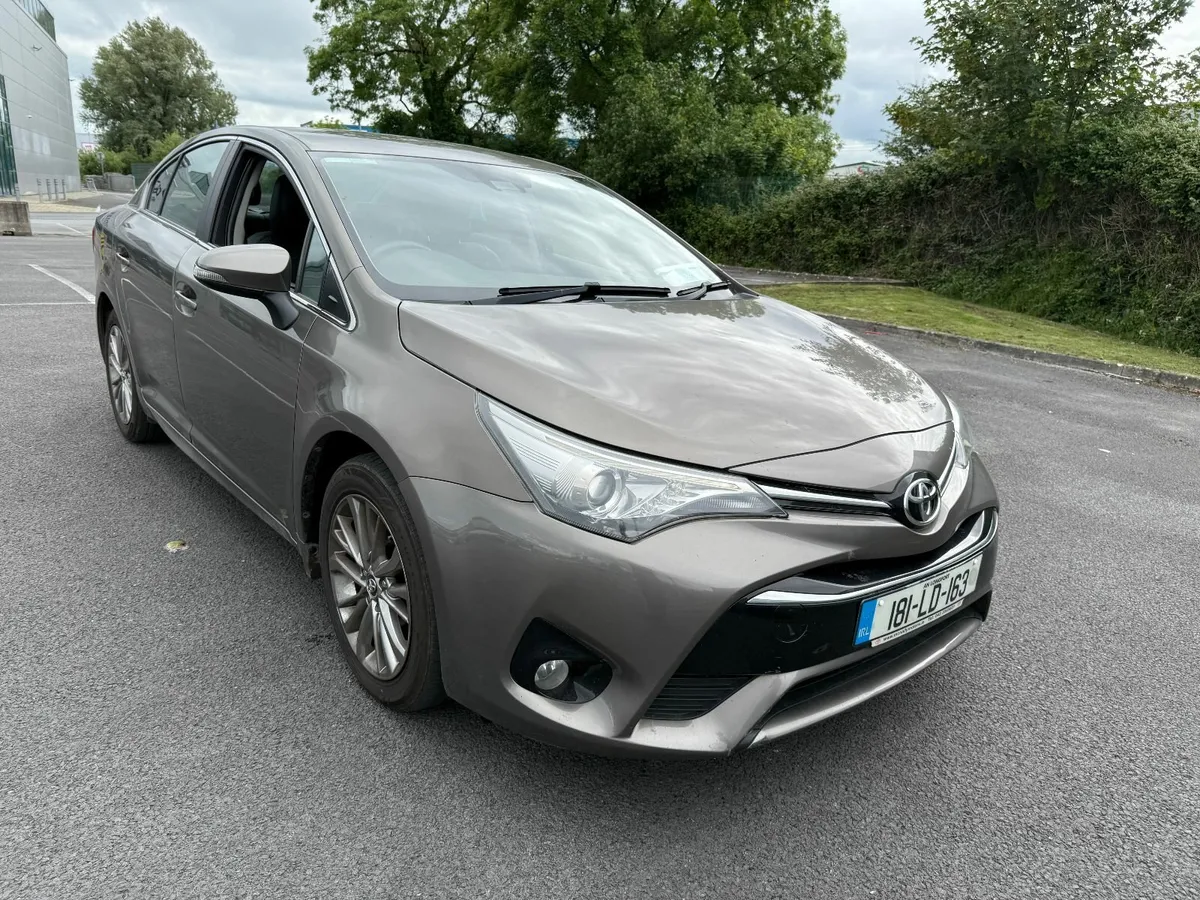 car - Image 1