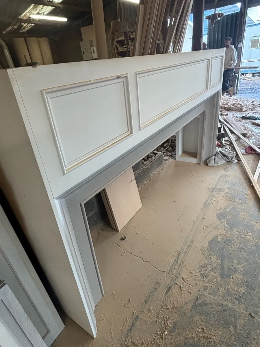 Classic style Over mantle - Image 3