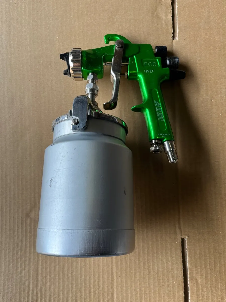 Spray guns, new - Image 3