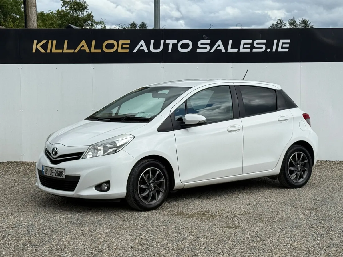 2013 Toyota Yaris 1.0 Petrol - Image 3