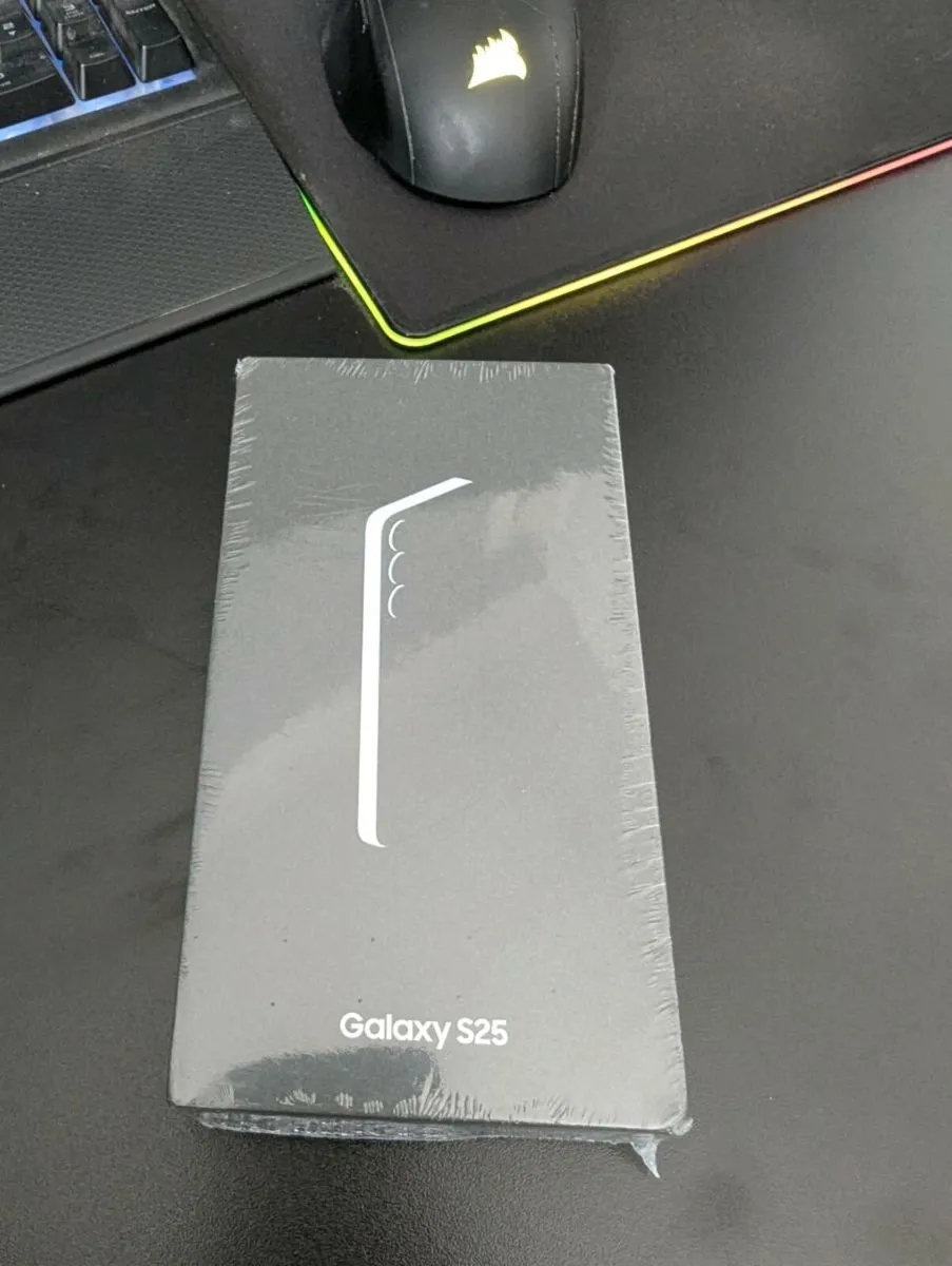 Samsung Galaxy S25 128GB NEW Navy - Image 1