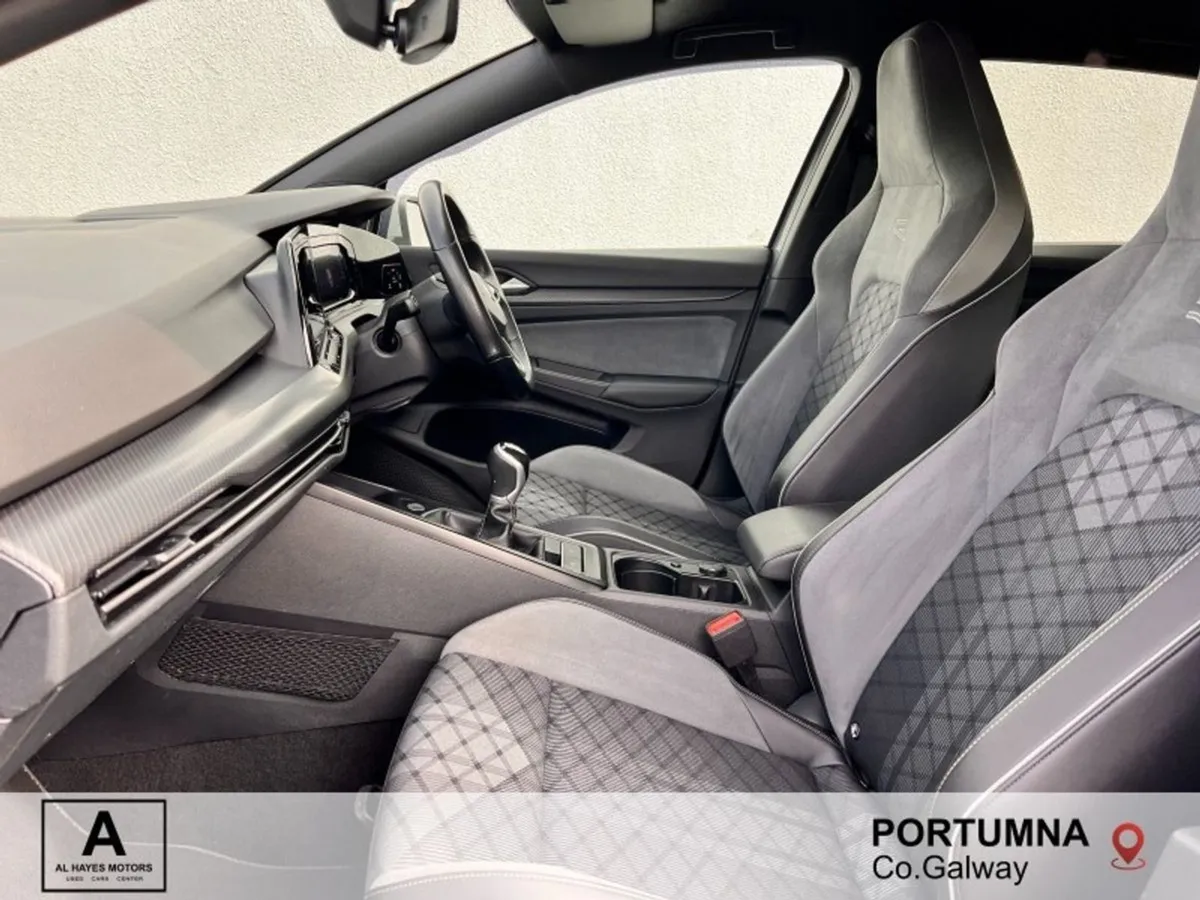 Volkswagen Golf 2.0 TDI 150HP R-line - Image 4