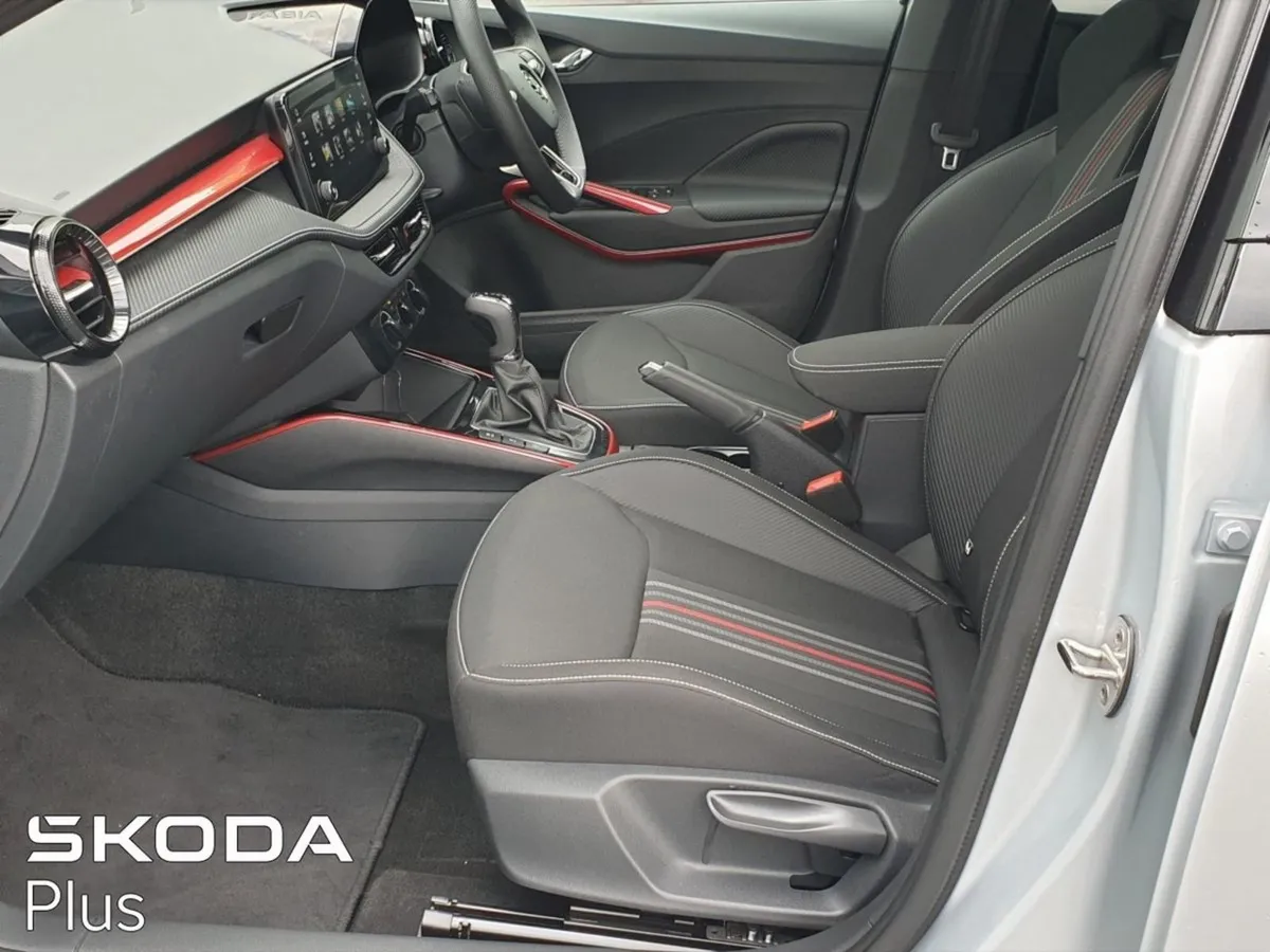 Skoda Fabia Monte Carlo DSG 1.0 TSI 115 BHP Trini - Image 4