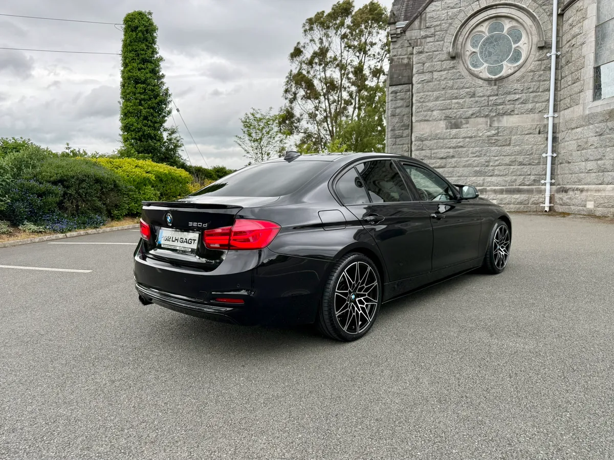 2016 BMW 320D SPORT PLUS MANUAL - Image 3