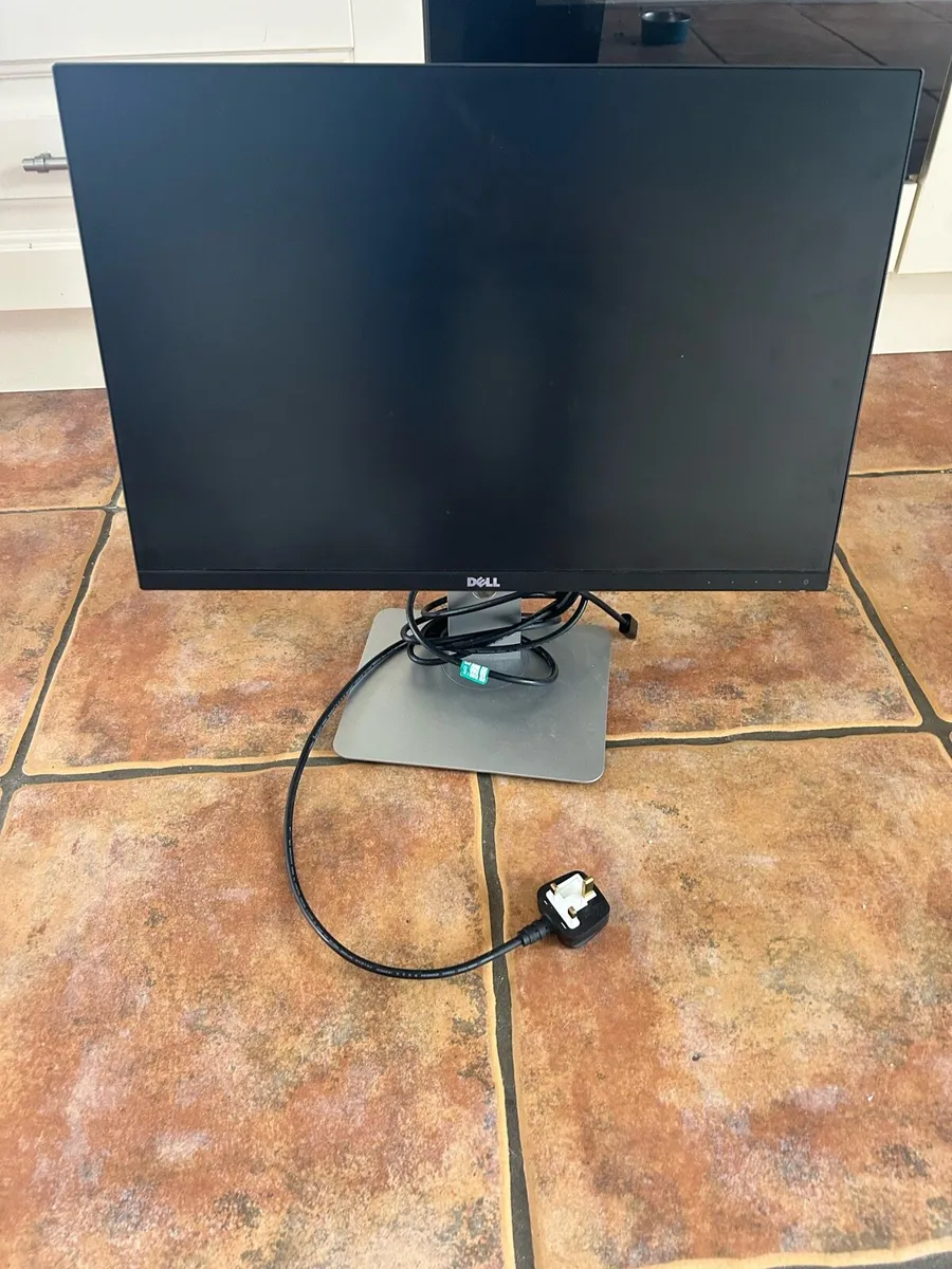 DELL Monitor U2415 24.1 Inch - Image 3