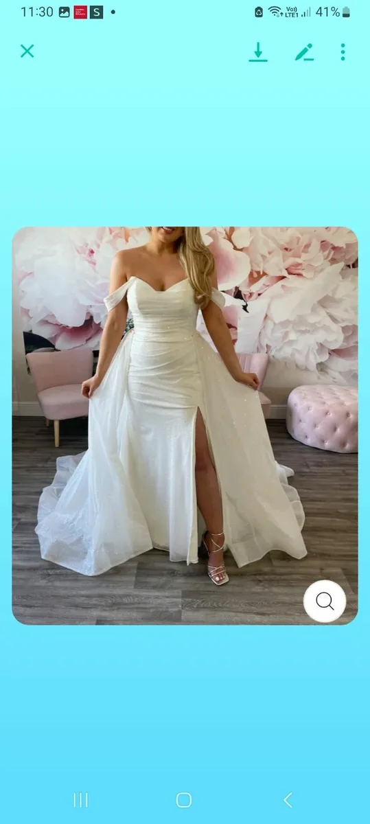 Stella york wedding dress size 18 only 7 months ol - Image 3