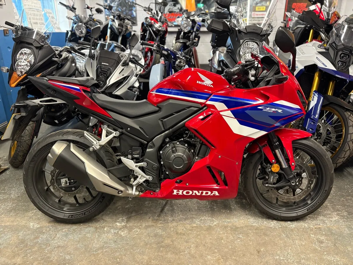 2024 Honda CBR500R - Image 1