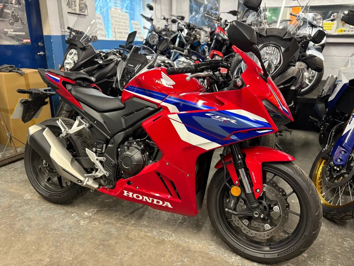 2024 Honda CBR500R - Image 2