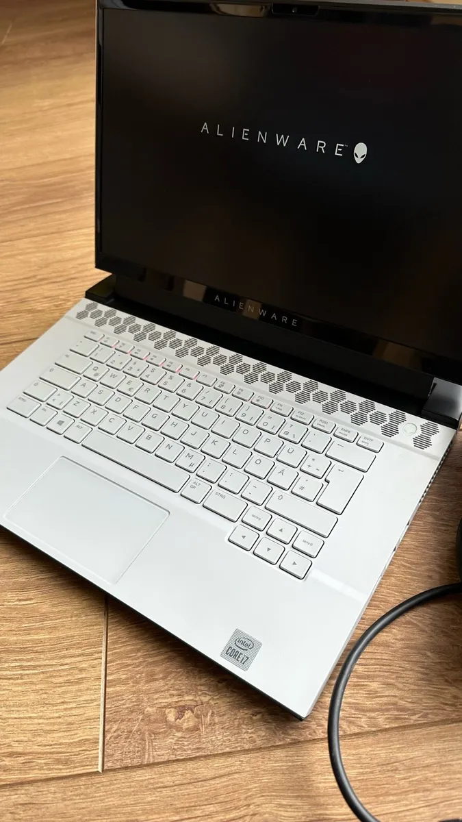 Laptop Dell Alienware M15 R4 - Image 3
