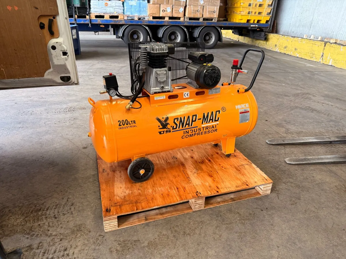 BRAND NEW INDUSTRIAL USE AIR COMPRESSORS - Image 3