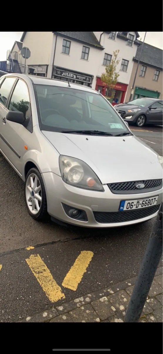 Car - Image 4