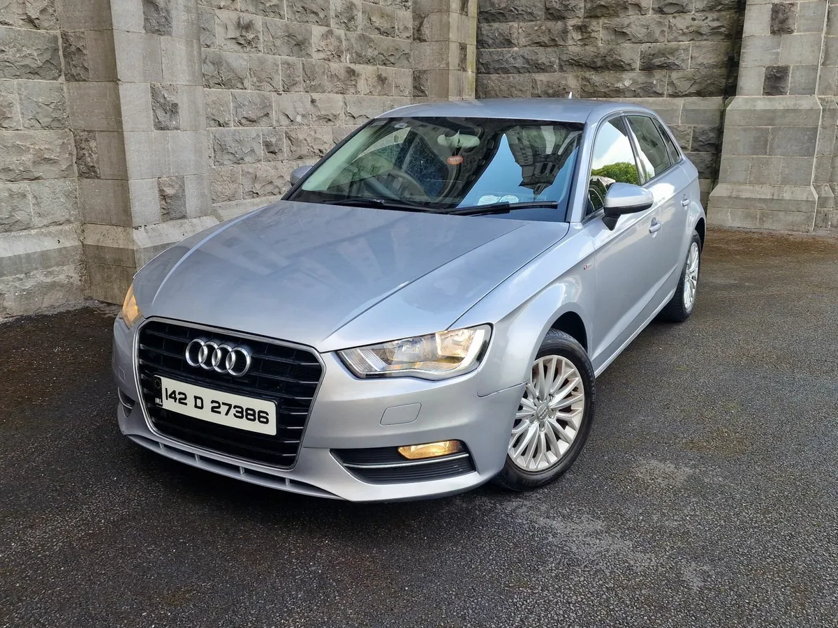 2014 AUDI A3 SPORTBACK 1.6 TDI SE - Image 3