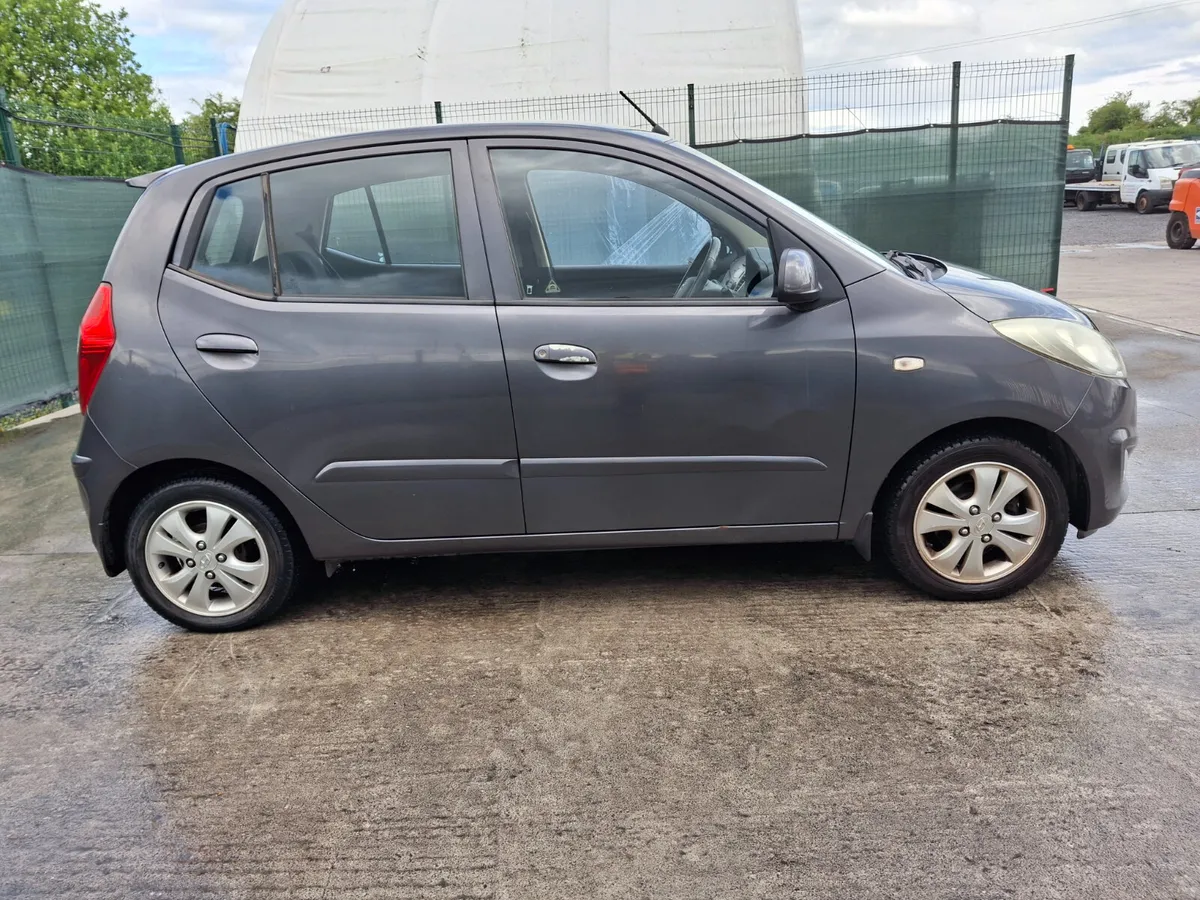 2011 Hyundai i10 1.1 Petrol - Image 4