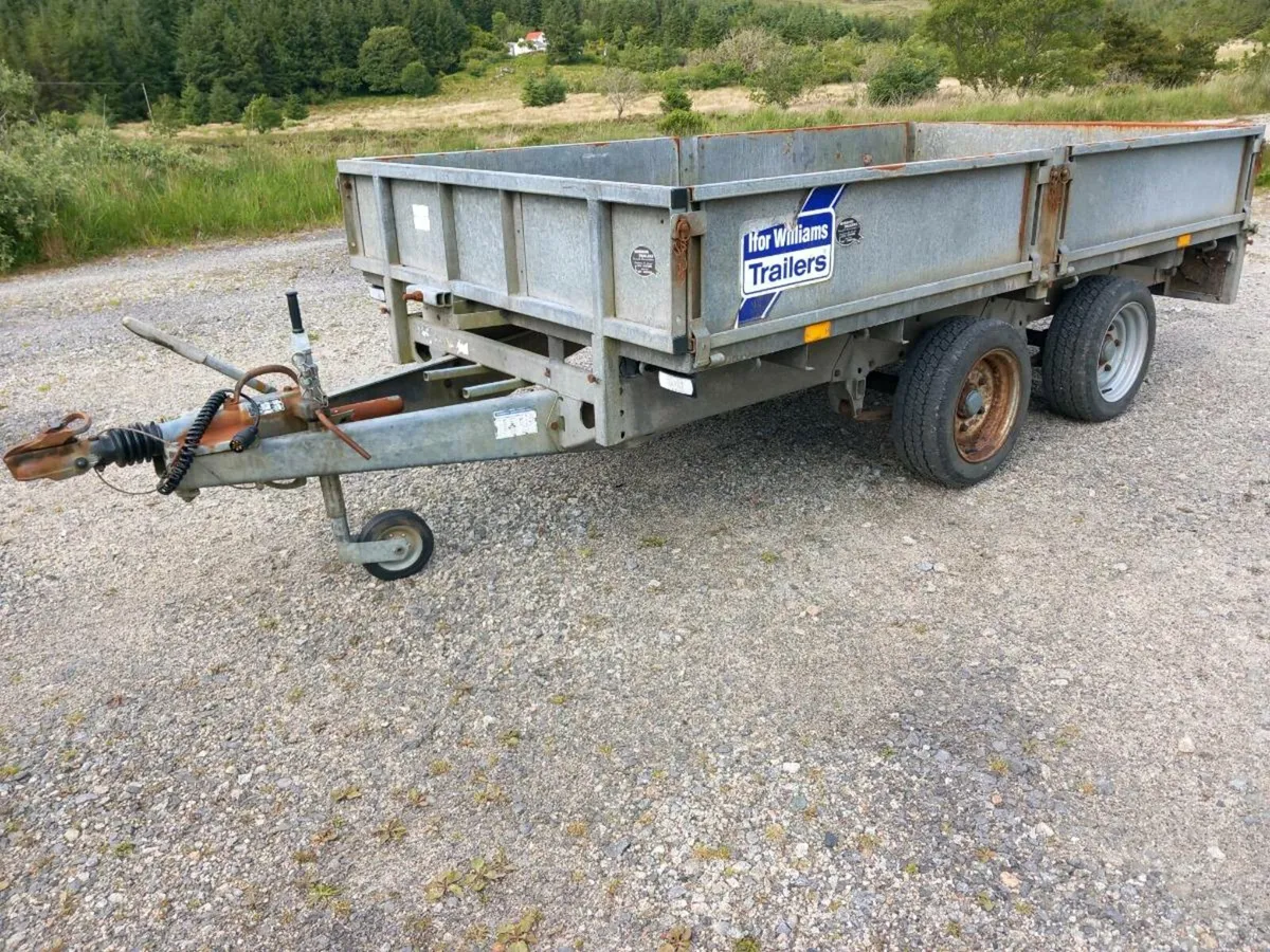 Ifor Williams 10' x 5'6'' Flatbed Trailer - Image 1