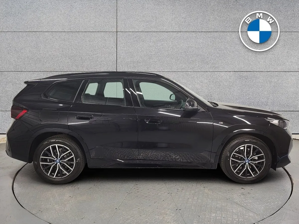 BMW iX1 Edrive20 M Sport - Image 4