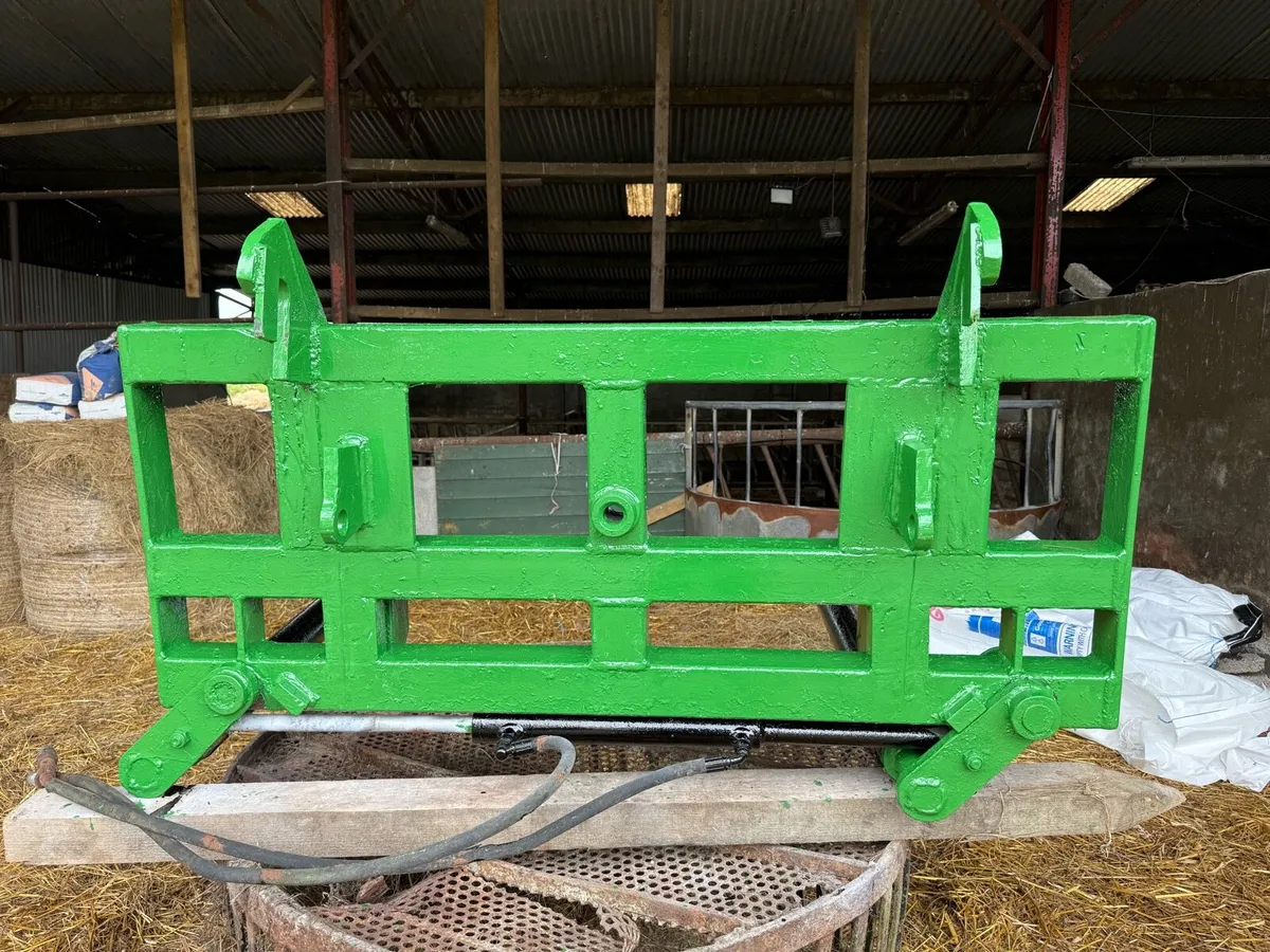 Bale Stacker - Image 3
