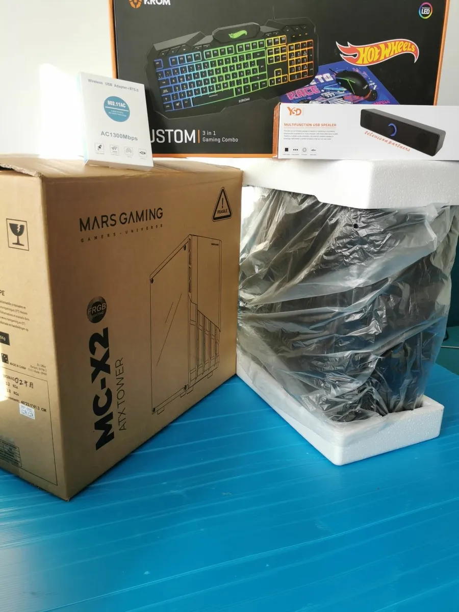 PC GAMING COMPUTER MONITOR 1 TB SSD 8 FANS LED - Image 4