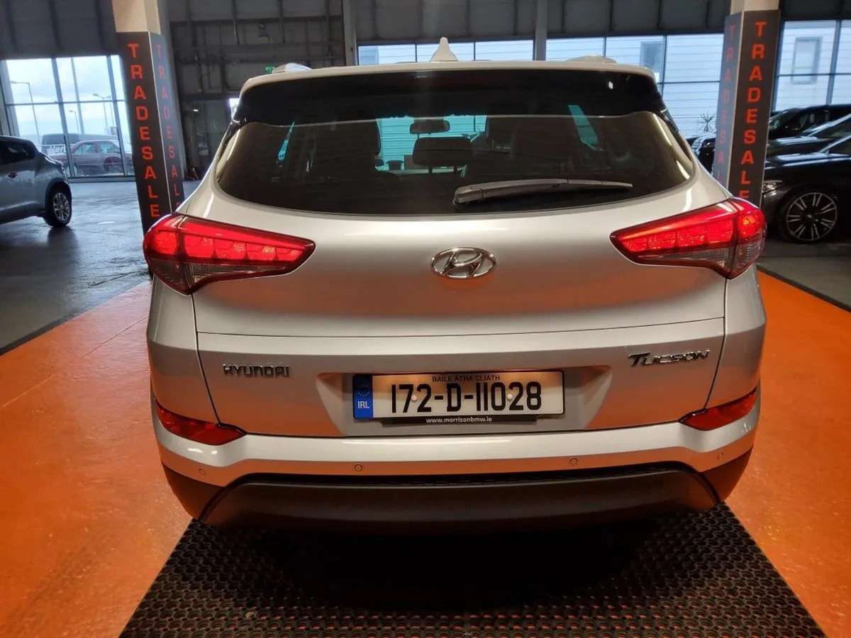 Hyundai Tucson 1.7 D Executive - Image 4
