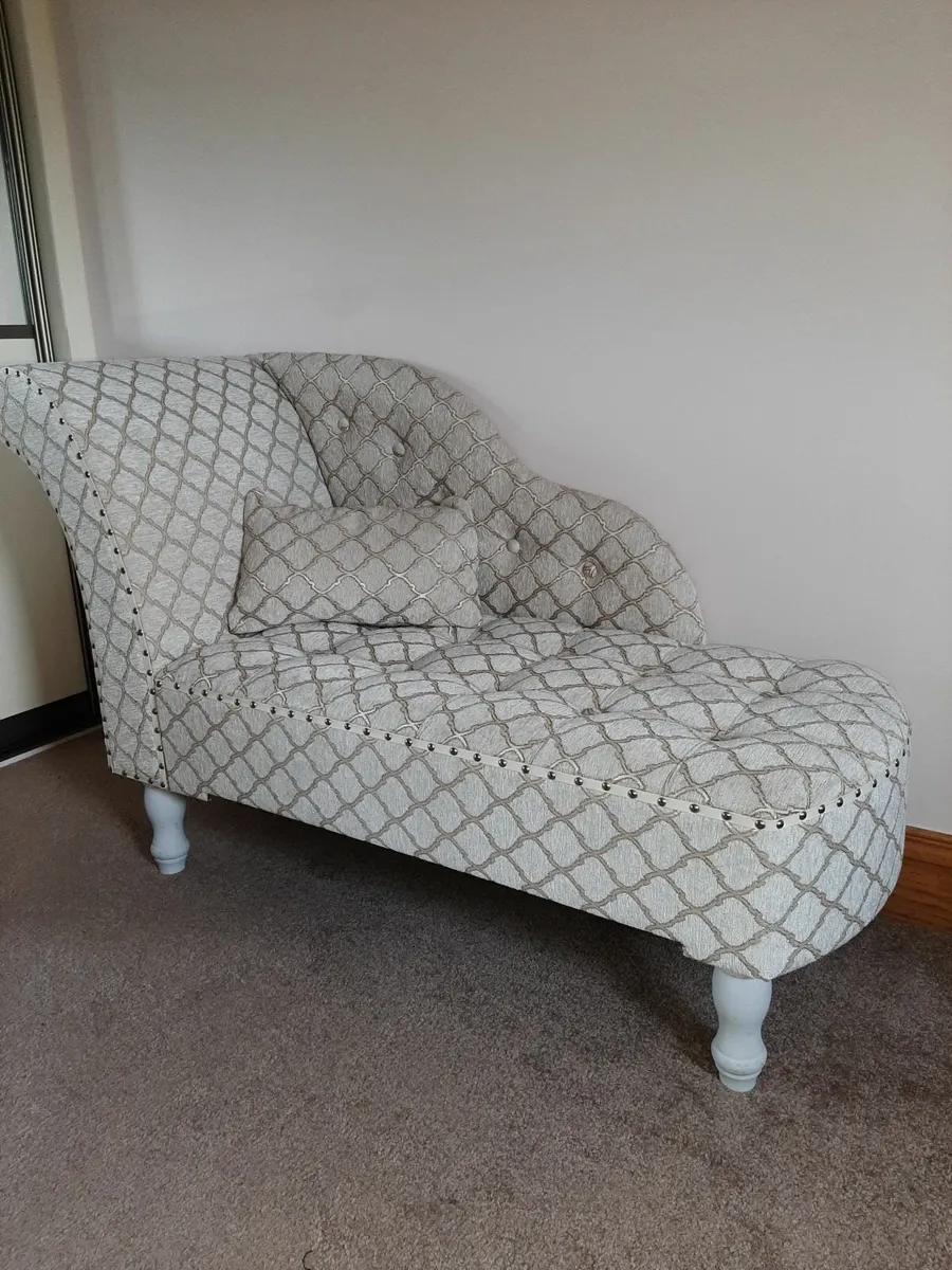Chaise lounge - Image 3